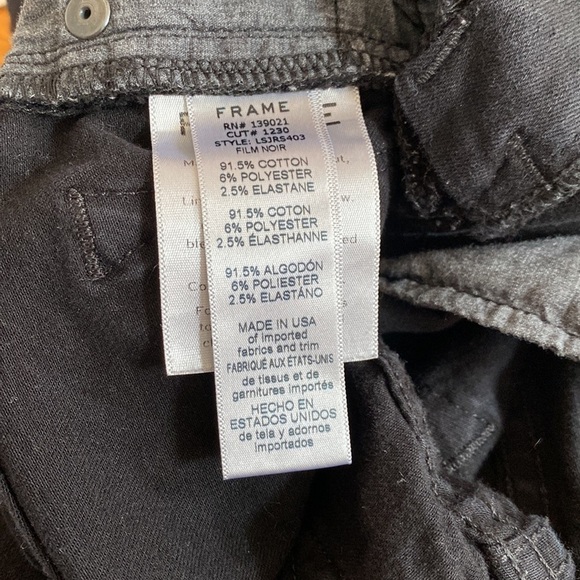 Frame Denim Le Skinny de Jeanne Raw-Edge Step Hem Jeans Size 25 Black Wash - Picture 11 of 14